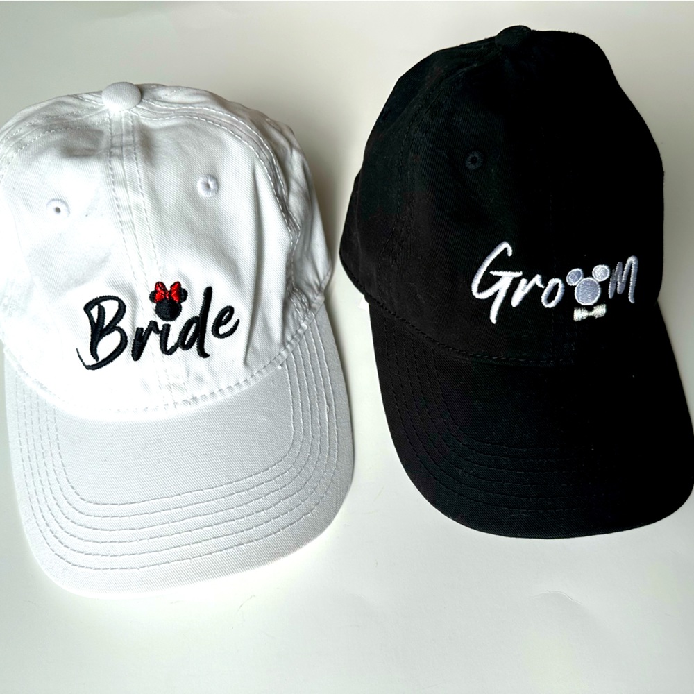 DISNEY: Bride & Groom Caps